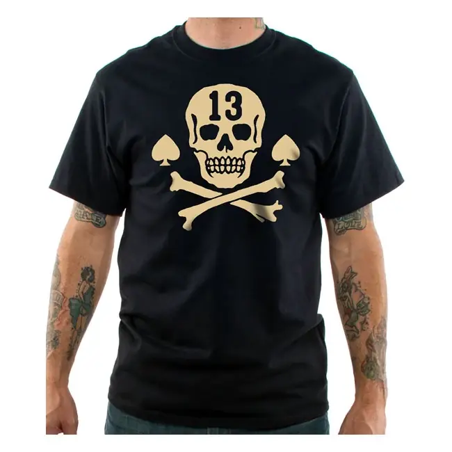 Lucky 13 Merirosvon pääkallo t-paita Loppuunmyynti