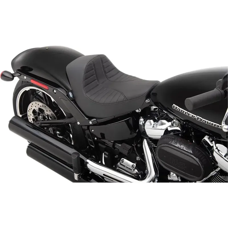 Alennus Drag Specialties EZ-ON Solo-istuin Harleylle