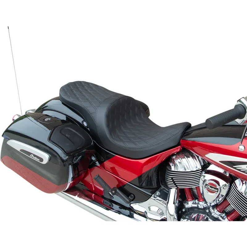 Suoraan Valmistajalta Drag Specialties Matala profiili Touring Eteenpäin suunnattu istuin Indian