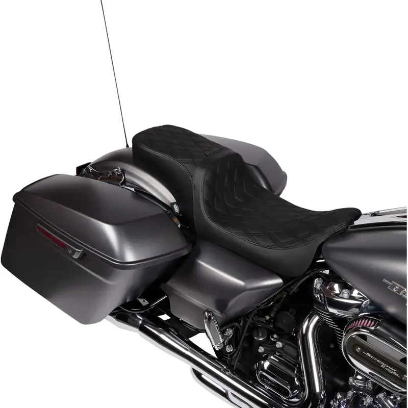Drag Specialties Performance Predator 2-Up selkänojan vastaanottava istuin Harleyyn Nopea Toimitus