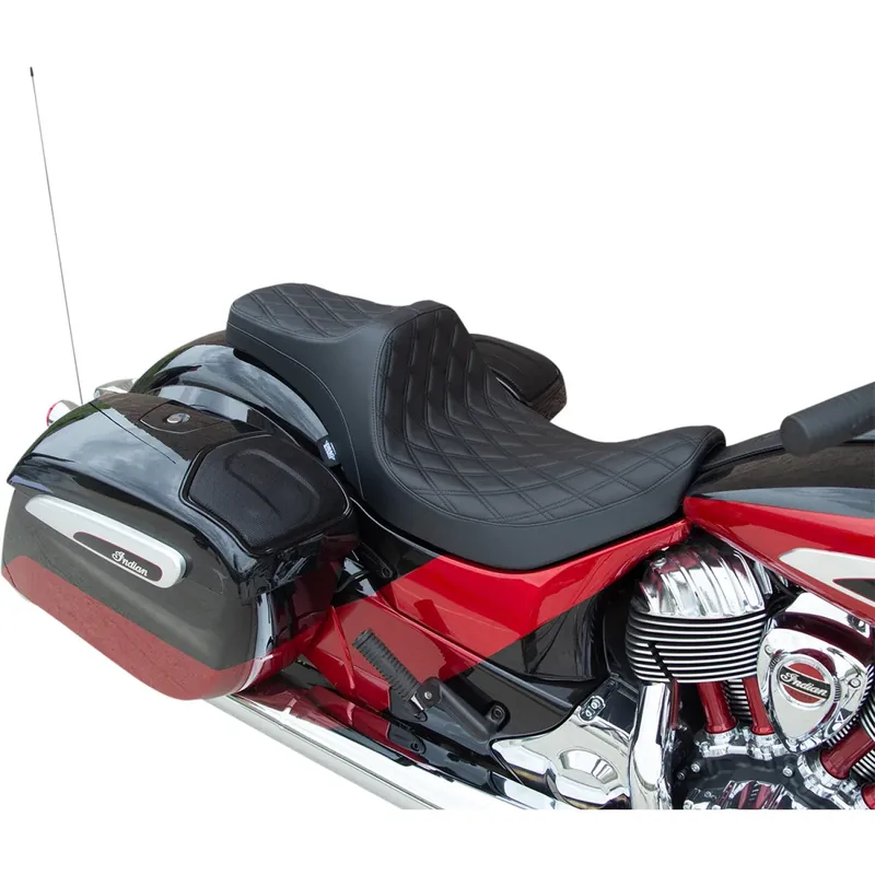 Drag Specialties Predator III -istuin mallille Indian Älä Missaa