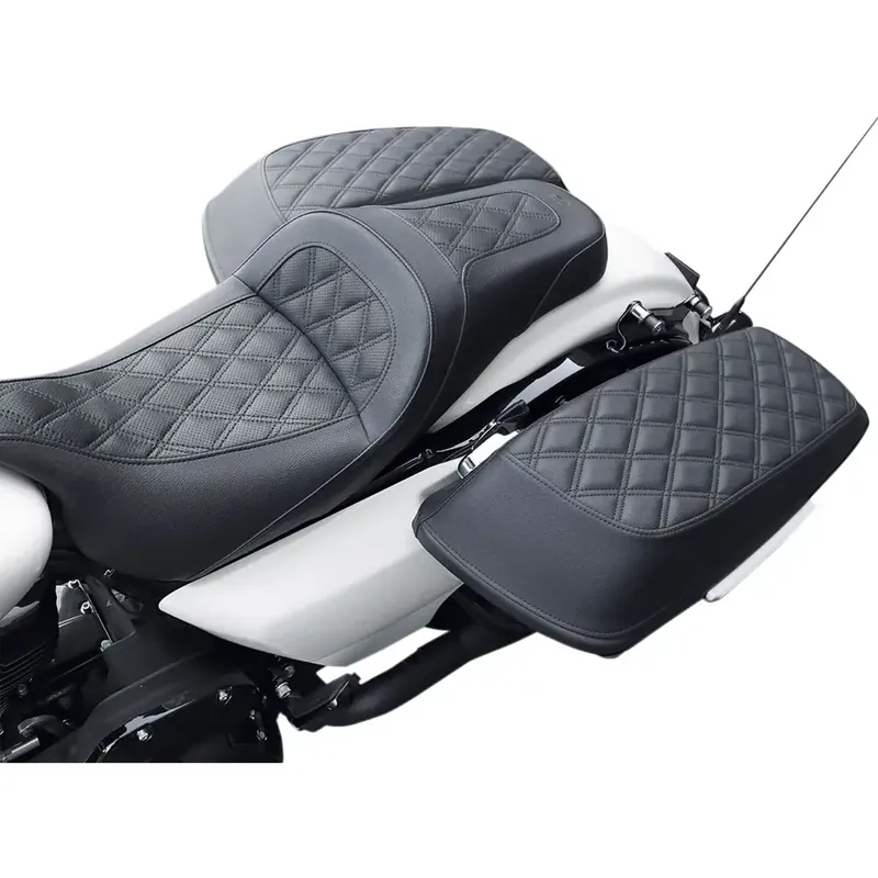 Älä Missaa Saddlemen Satulalaukkujen kansien suojasarja Harley-moottoripyörille