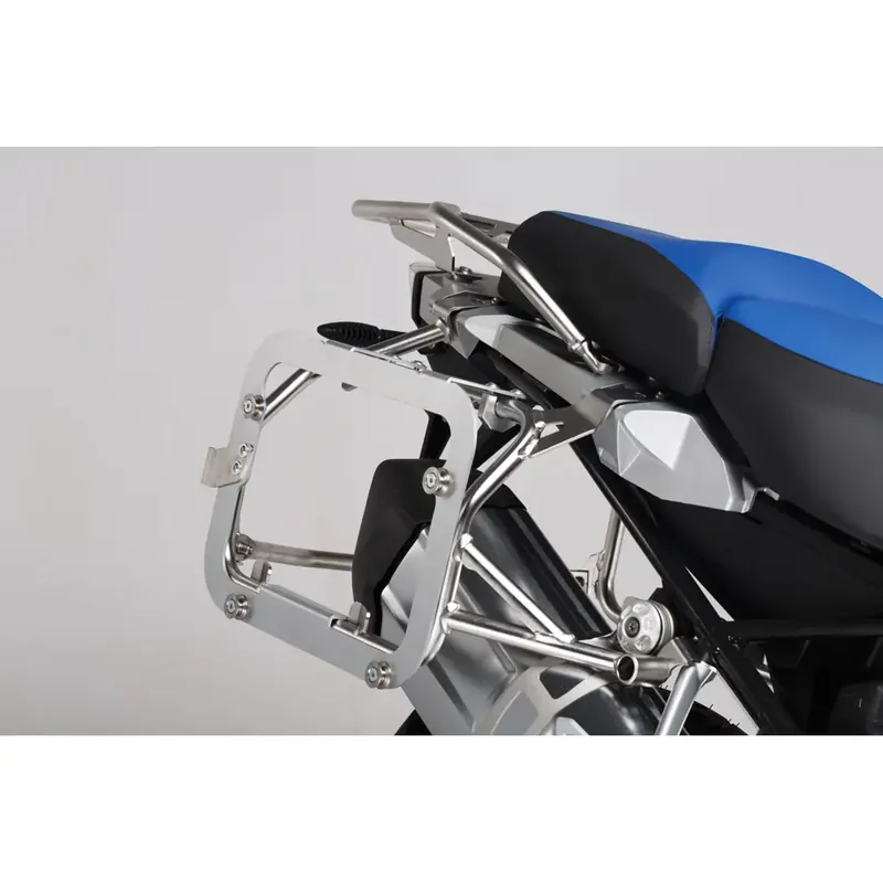 Pakollinen (Must-Have) SW-Motech Trax–BMW-sivutelineen sovitinsarja