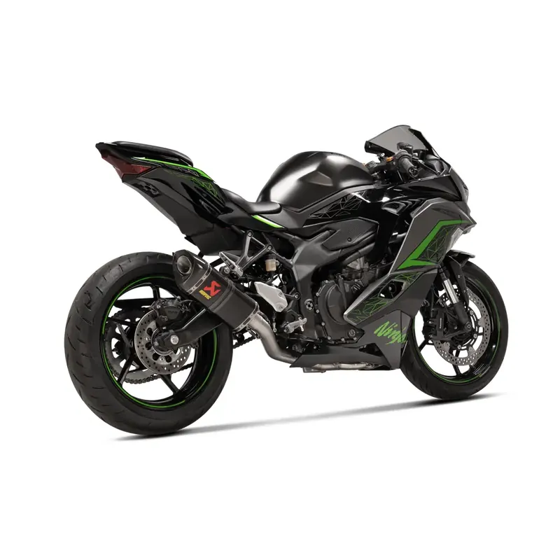 Turvallinen Maksu Akrapovic Racing Line -pakoputkijärjestelmä Kawasakille
