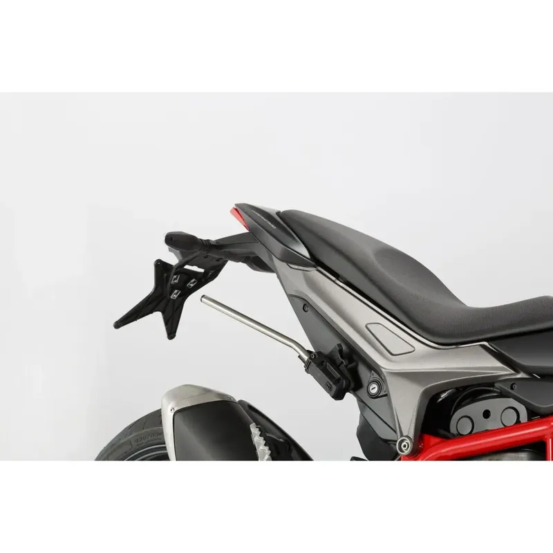 Tilaa Heti SW-Motech Blaze Bag -tukikiinnikesarja Ducatille