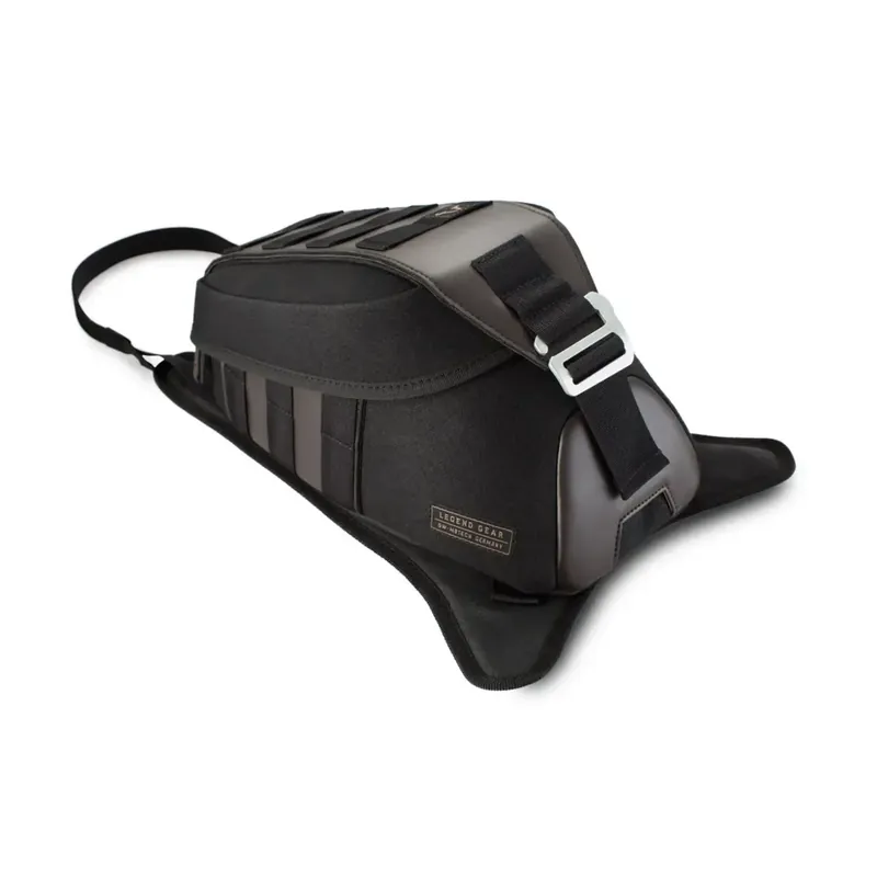 Superhinta SW-Motech Legend Gear LT2 5,5 l -hihnalla kiinnitettävä tankkilaukku