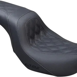 Alennettu Hinta SADDLEMEN Lutzka HD Dyna 06-17