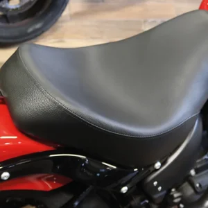 WYATT-GATLING Satula HD M8 MILWAUKEE EIGHT SOFTAIL Ilmainen Palautus