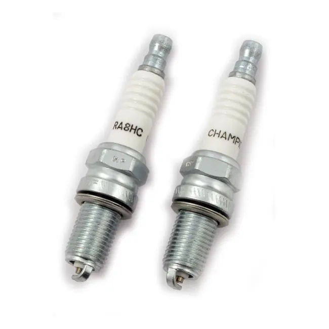 CHAMPION COPPER PLUS RA8HC HD 99-17 Twin Cam; 86-20 XL Löytö