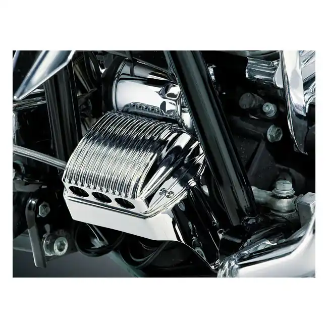Jännitteensäätimen cover KURYAKYN HD 97-11 Touring Pakollinen (Must-Have)
