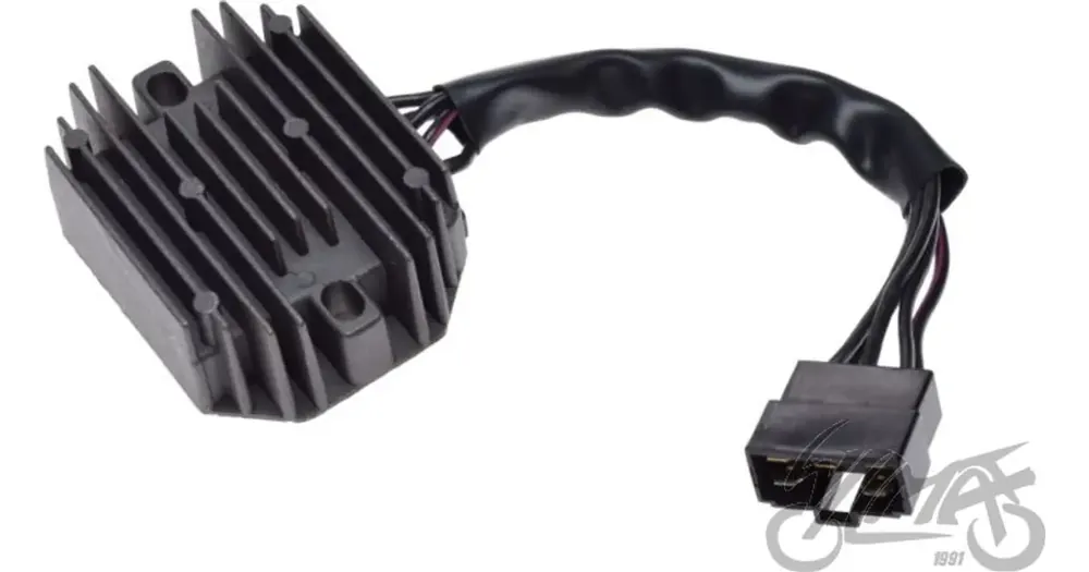 Jännitteensäädin Suzuki Burgman AN 250 / Burgman 400, 32800-14f00 Kampanjahinta