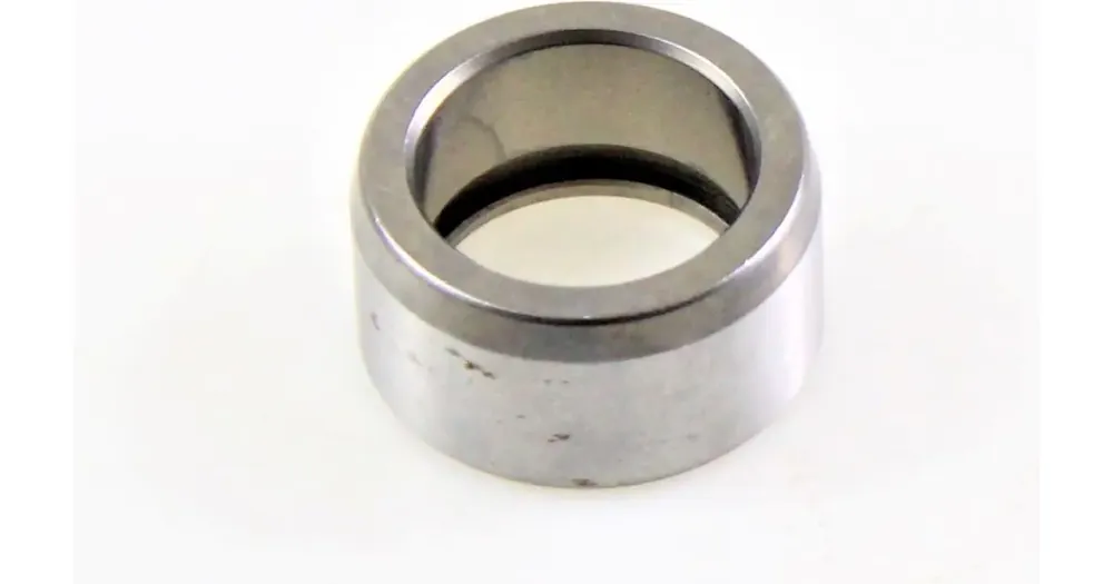 Holkki 25x38x18 mm, eturattaan välikekappale BENELLI TRK 502X Asiakkaiden Suosikki