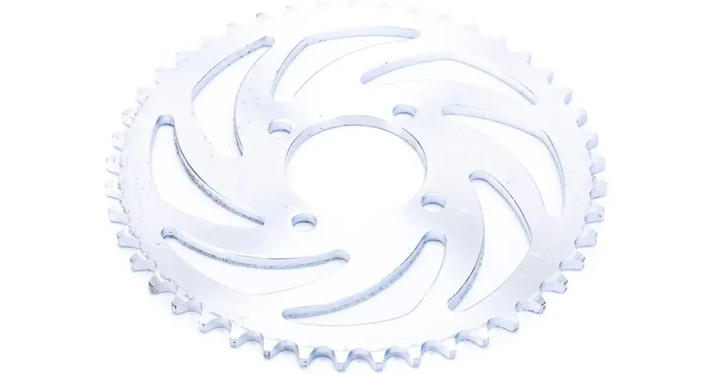 Ajankohtainen Takaratas 428 45 hammasta / 52mm reikä / 68mm läpimitta