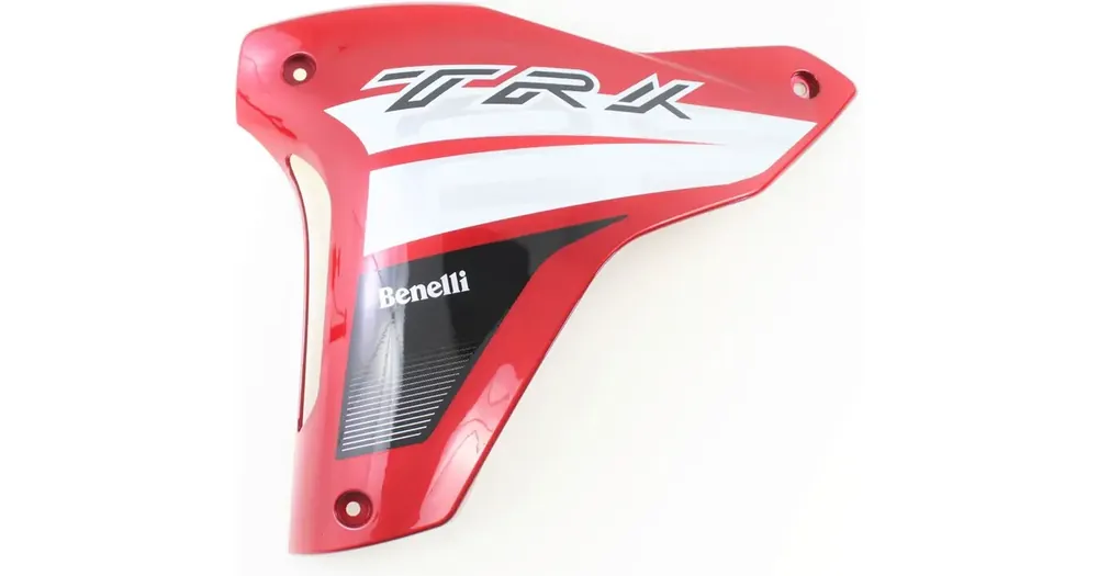 Benelli TRK 251 vasen etukate, sivukappale Lähetetään Heti