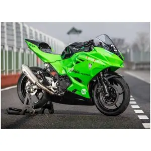 Alkuperäinen Spark Force EVO Titane Koko Rivi