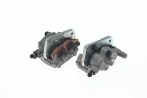 Uusi Kokoelma Nissin 2 pistons avant gauche quads Universal Jarrusatulat